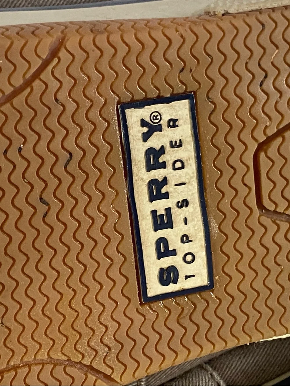 N/A sperry top